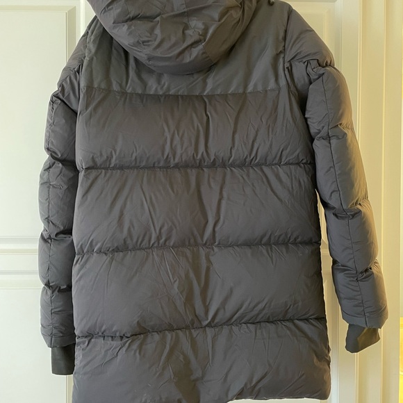 Canada Goose Armstrong Parka - Picture 4 of 7